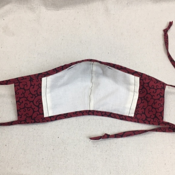 Red/black Swirl Fitted Fabric Face mask pocket - Picture 3 of 11